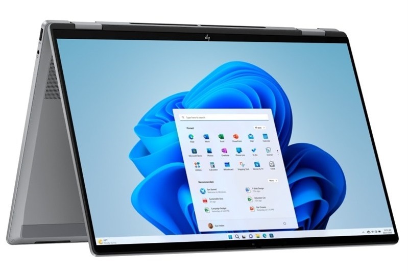 Notebook HP OmniBook X Flip NG AI PC 16-ar0433nc + Game Pass predplatné na 3 mesiace strieborný/šalviová farba Notebook HP OmniBook X Flip NG AI 16-ar0433nc v polohe stanu