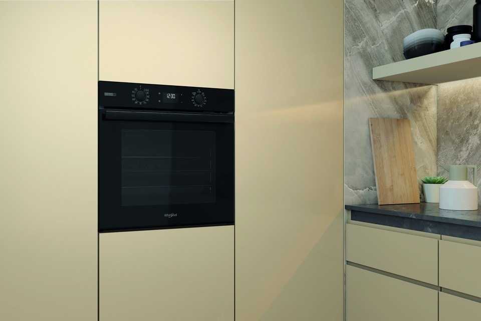 Rúra Whirlpool STEAM+ OMSR58RU1SB čierna Teplovzdušná vstavaná rúra Whirlpool OMSR58RU1SB, dizajn do každej kuchyne