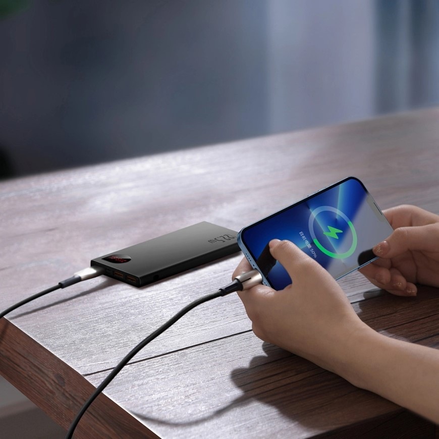 Powerbank Baseus Adaman 10000 mAh 22,5W 2x USB/Lightning/USB-C čierny Powerbanka Baseus Adaman 10000 mAh 22,5 W 2x USB/Lightning/USB-C, čierna