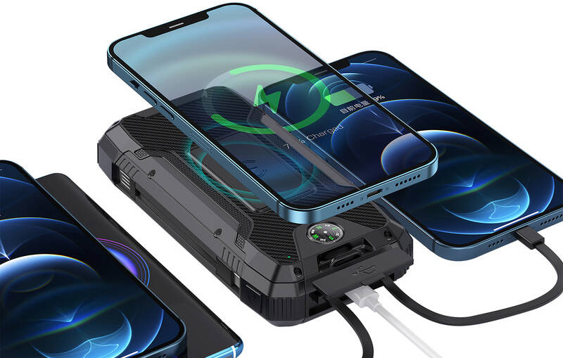 Powerbank WG 20000 mAh, solárna so svietidlom a kompasom čierna