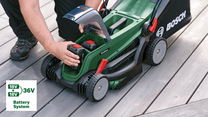 Kosačka Bosch UniversalRotak 2x18V-37-550 (s batériou) Kosačka Bosch UniversalRotak 2x18V-37-550 (s batériou)