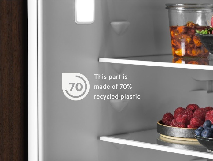AEG TSC8M183DC recyklované plasty