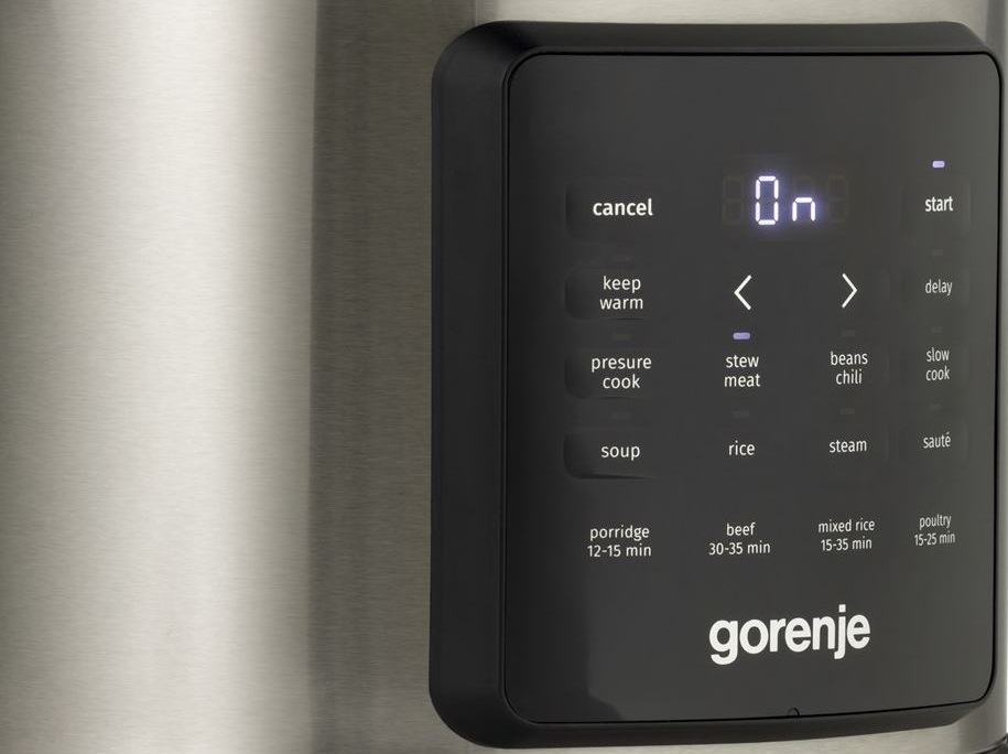 Multifunkčný hrniec Gorenje GMC6SBK strieborný detail na displej hrnca Gorenje GMC6SBK.