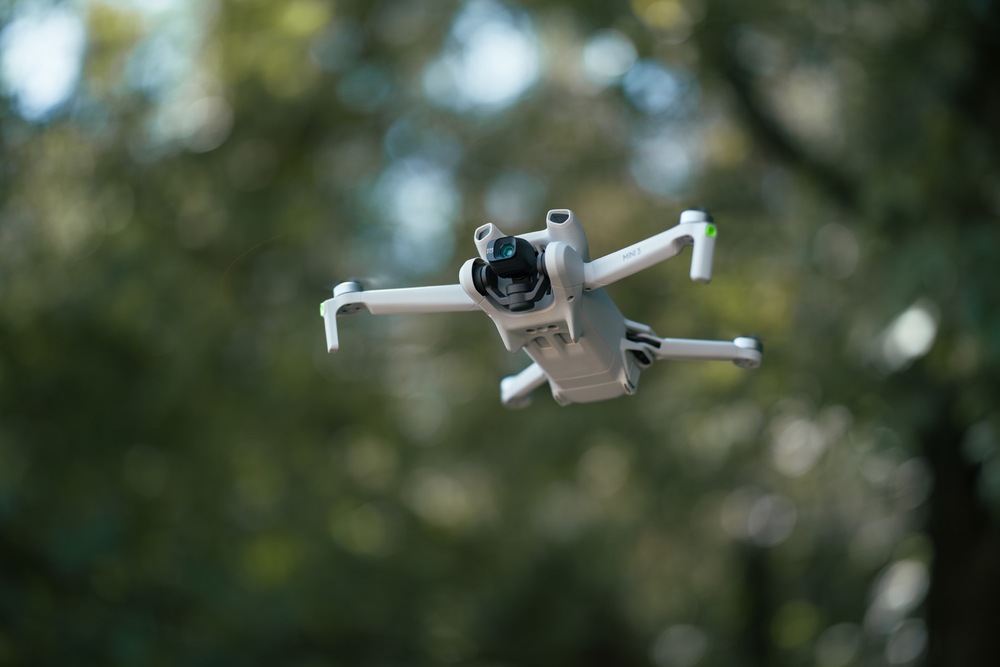 Dron DJI Mini 3 (DJI RC) sivý Dron DJI Mini 3 (DJI RC) sivý