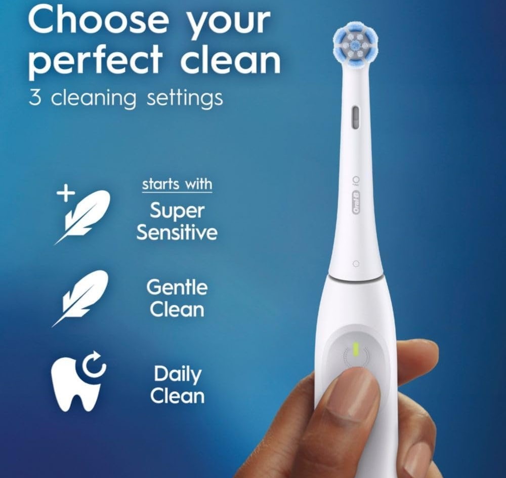 Zubná kefka Oral-B iO Series 2 White Sensi biela Zubná kefka Oral-B iO Series 2 White Sensi biela