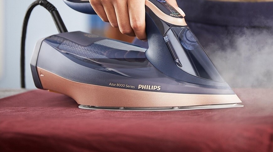 Naparovacia žehlička Philips DST8070/80 8000 Series s trvalým výstupom pary.