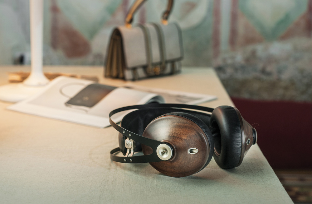 Slúchadlá Meze 99 Classics Walnut Silver čierna/strieborná/drevená Medze 99 Classics Walnut Silver, čierna/strieborná/drevená