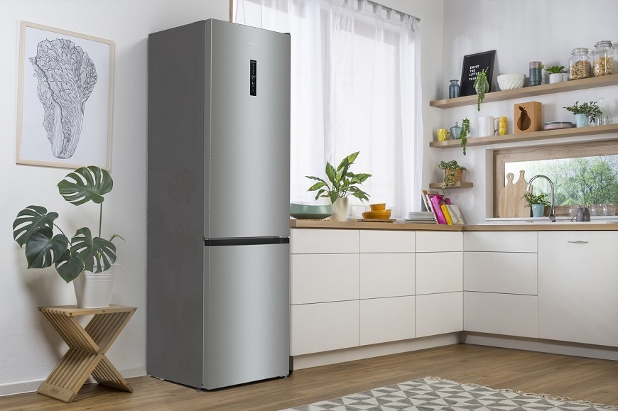 Beznámrazová chladnička s mrazničkou Gorenje NRK620CA2XL4, nerezová