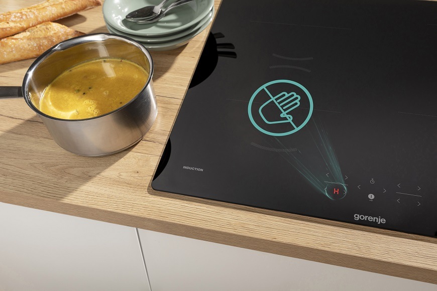 Indukčná varná doska Gorenje GI6401BX, čierna, indikátor zvyškového tepla