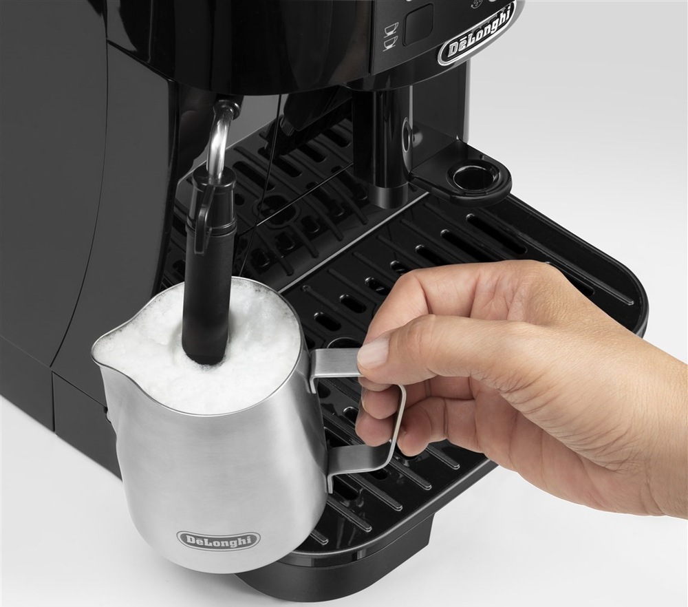 Automatický kávovar De'Longhi Magnifica S ECAM 12.121.B čierny Automatický kávovar De'Longhi Magnifica S ECAM 12.121.B čierny