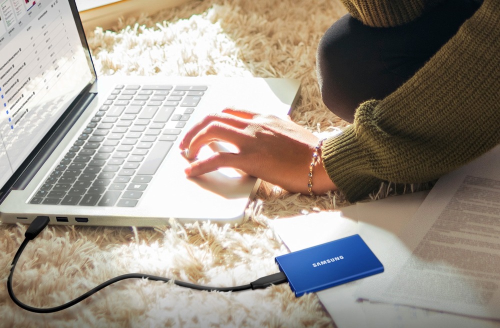 SSD externý Samsung T7 1TB modrý Samsung T7