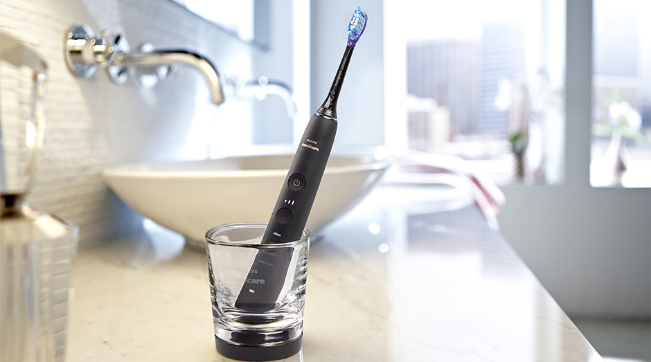 Zubná kefka Philips Sonicare 9400 DiamondClean HX9917/89 čierna Philips HX9917/89 Sonicare 9400 DiamondClean