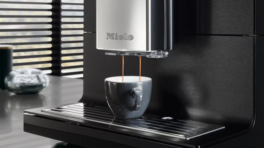 Automatický kávovar Miele CM 7350 obsidián čierny Automatický kávovar Miele CM 7350 obsidián čierny