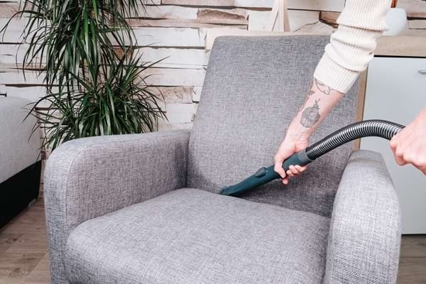 Tepovač kobercov Concept TP2010 DEEPCLEAN 450 W modrý So štrbinovou hubicou tepovača Concept sa dostanete na horšie prístupné miesta