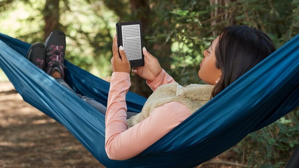 Čítačka kníh Amazon Kindle 2024 16 GB - s reklamou čierna Čítačka kníh Amazon Kindle 2024 16 GB - s reklamou čierna