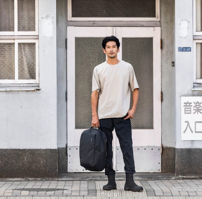Batoh na notebook THULE Subterra 2, 21 L čierny Batoh na notebook THULE Subterra 2, 21 L - čierny