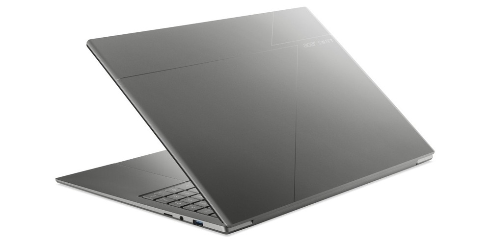 Pootvorený notebook Acer Swift 16 AI (SF16-71T-92X4) zozadu