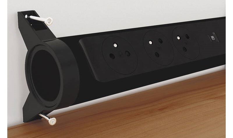 Prepäťová ochrana Legrand 5x zásuvka, USB, USB-C 1,5m čierna Prepäťová ochrana Legrand 5x zásuvka, USB, USB-C 1,5m čierna
