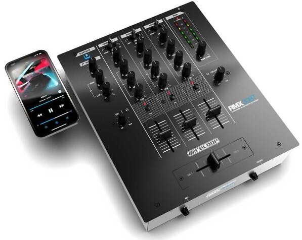 Reloop RMX-30 BT so smartfónom pre bezdrôtové streamovanie hudby cez Bluetooth