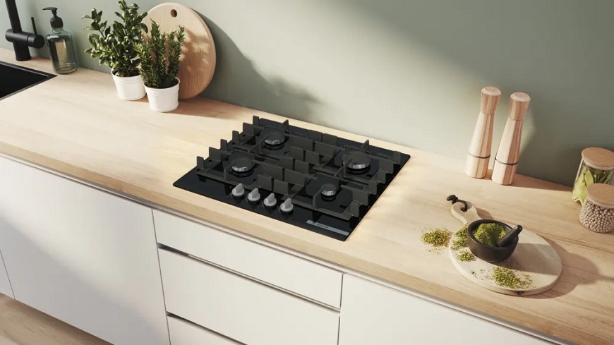 Plynová varná doska Bosch PNP6B6K40 v kuchynskej linke