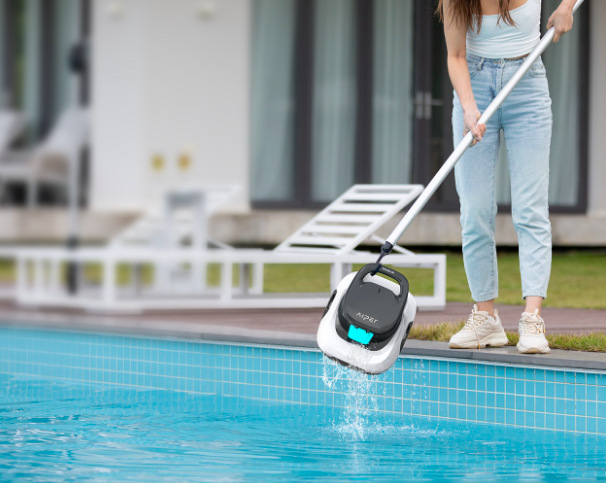 Vysávač bazénový Aiper Scuba SE biely Bazénový vysávač Aiper Scuba SE White