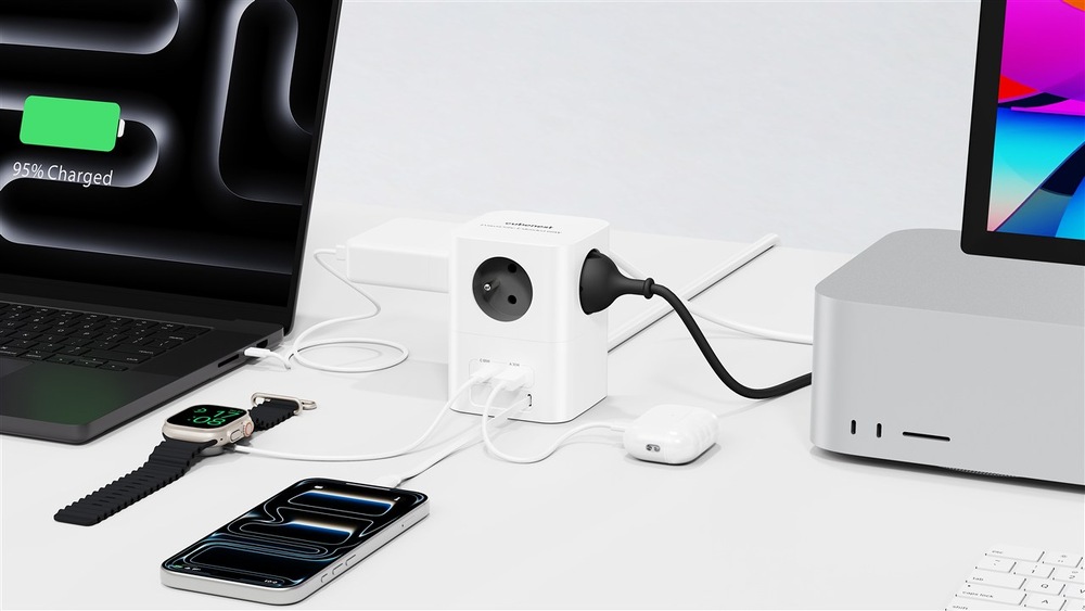 Rozbočovacia zásuvka Cubenest PowerCube 4xAC, PD 65W, 2xC,1xA, 1.5m kabel sivá/biela Rozbočovacia zásuvka Cubenest