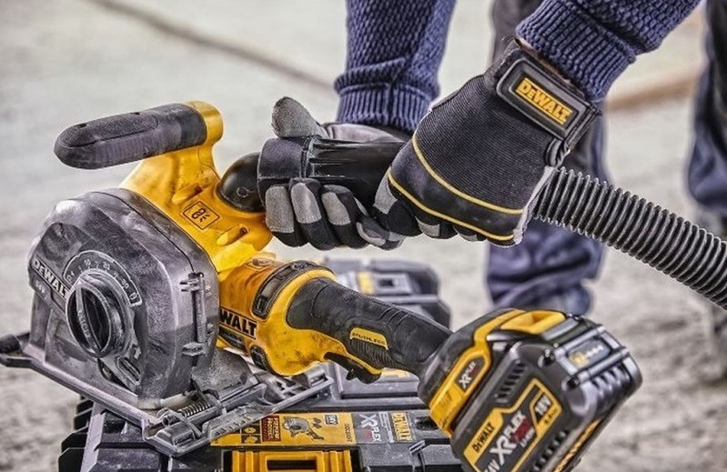 Fréza drážkovacia Dewalt 54V XR Flexvolt DCG200NT (bez baterie) Fréza drážkovacia Dewalt 54V XR Flexvolt DCG200NT (bez baterie)
