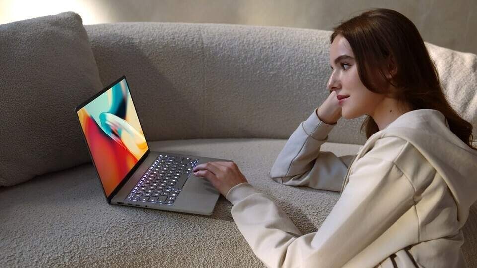 Notebook Asus Zenbook A14 sivý