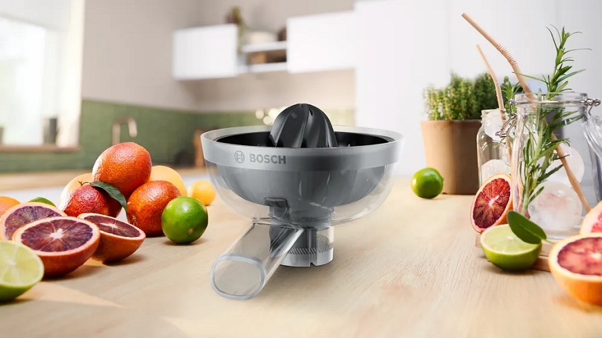 Mlynček na mäso Bosch MultiPower Series 4 MFWS450B čierny "BOSMFWS450B_lis_na_citrusy"
