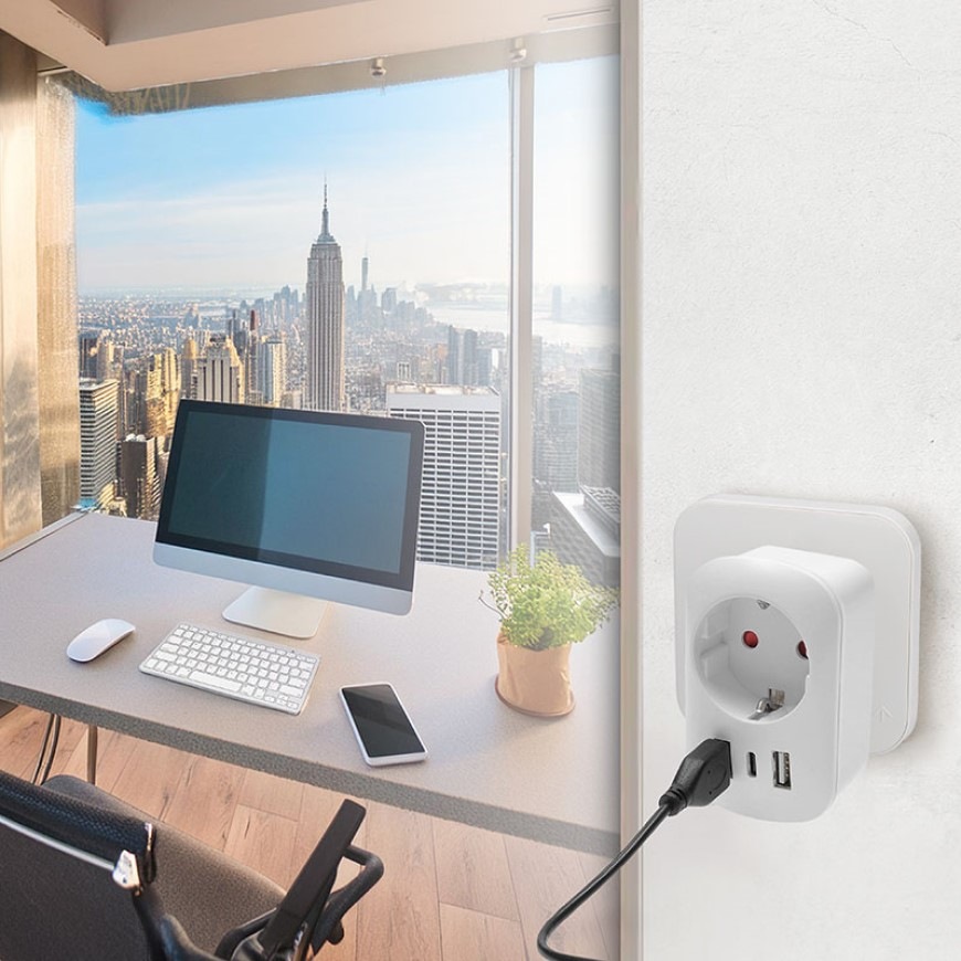 Cestovný adaptér SKROSS USA USB A+C na použitie v Spojených štátoch, typ B - biely