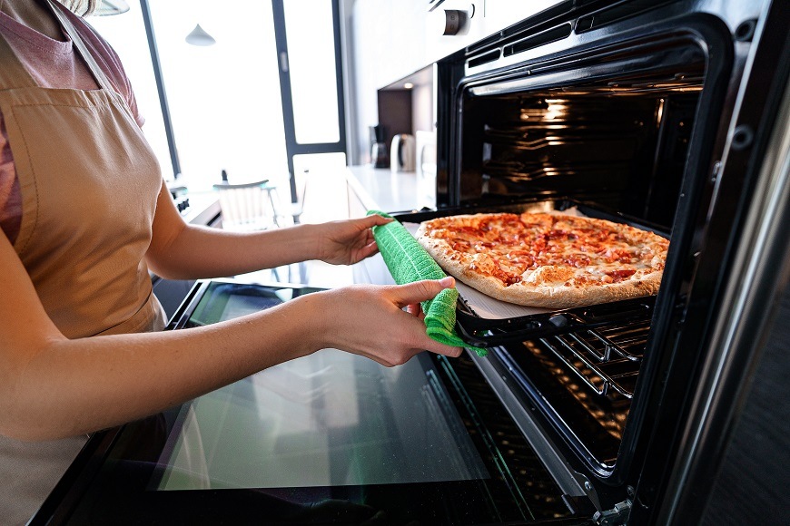 Vstavaná rúra ETA 178790000, pizza