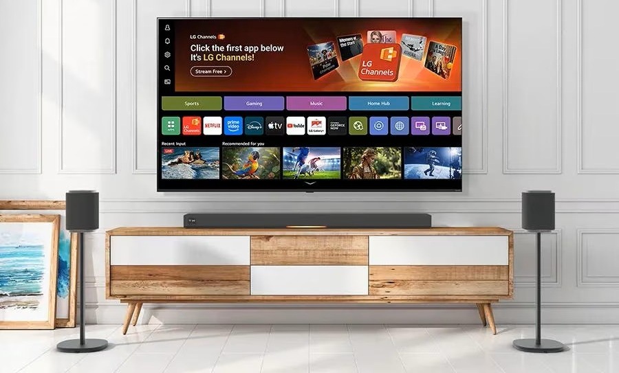 WebOS s AI funkciami prepája aplikácie, hlasové ovládanie aj múdru domácnosť do jedného systému.