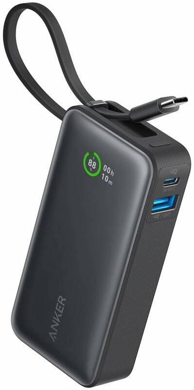 powerbanka Anker 545 Nano s integrovaným USB-C káblom, displejom a portami USB-C a USB-A