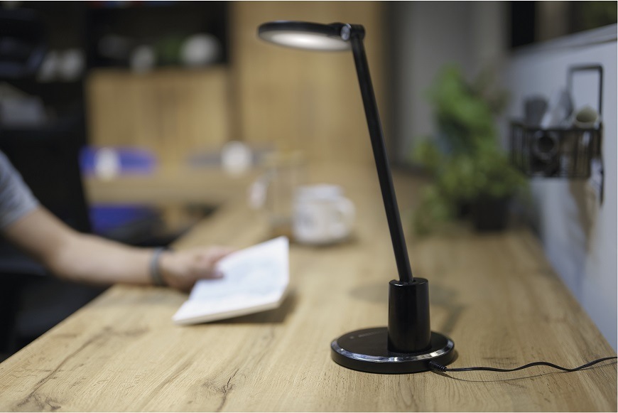 Stolná lampa EMOS WESLEY čierna Stolní LED lampička EMOS WESLEY - černá
