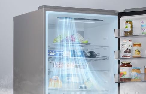 Chladnička s mrazničkou LG GBBS726AMB metal sorbet nerez Chladnička LG GBBS726AMB má otvorené dvere, z vrchnej časti rovnomerne prúdi do vnútorného priestoru chladný vzduch.