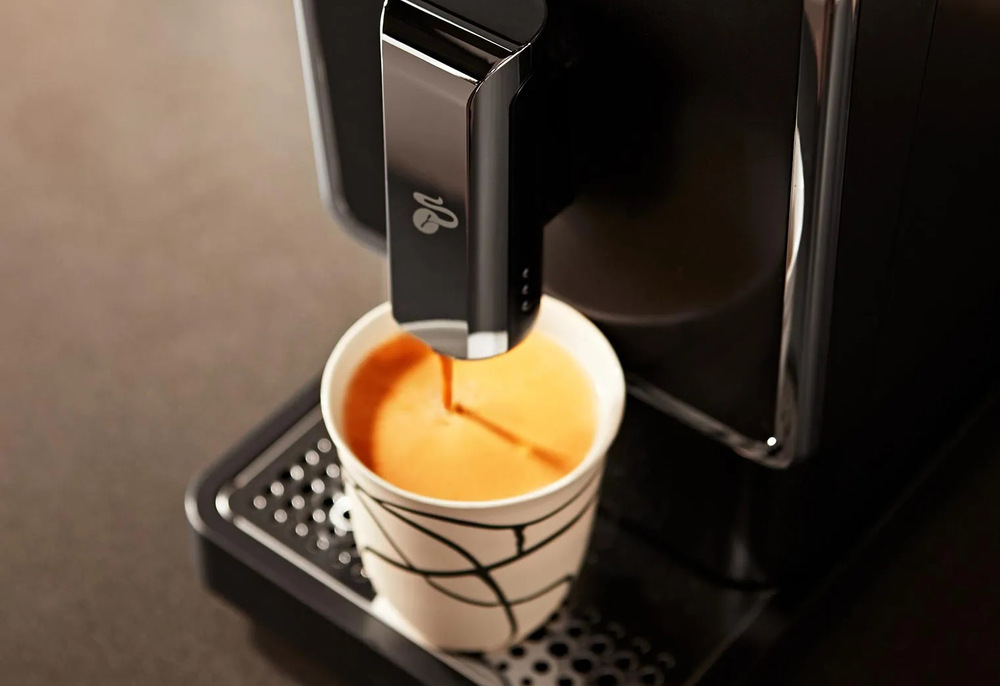 Automatický kávovar Tchibo Esperto Caffé 2.0, strieborné Automatický kávovar Tchibo Esperto Caffé 2.0, strieborné