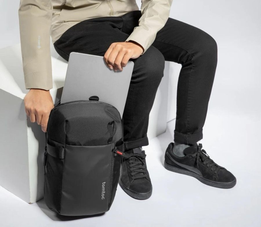 Batoh na notebook tomtoc Navigator - T24 - čierny
