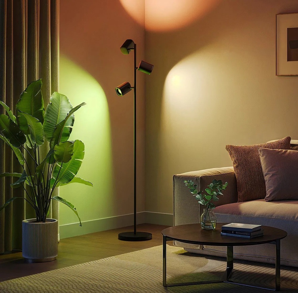 Stojacia lampa Govee Tree Lamp RGBICWW, Matter čierna