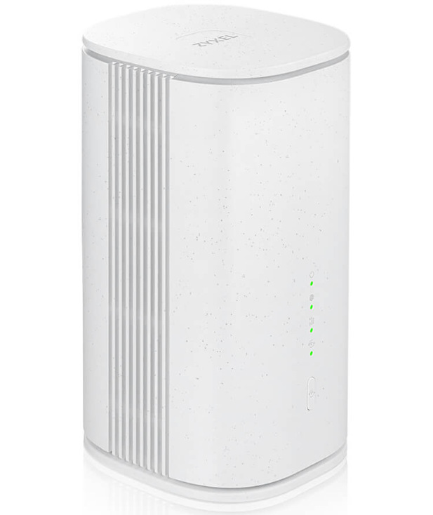 Router ZyXEL FWA515, 5G NR, BE7200 WiFi biely Router ZyXEL FWA515 v detailnom pohľade z prednej strany