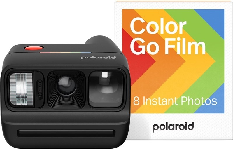 Instantný fotoaparát Polaroid Go Gen 3 v balení s farebným filmom, čierna farba