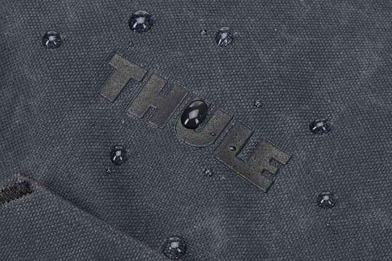 Batoh na notebook THULE Aion 28L na 15,6" čierny Batoh na notebook THULE Aion 28L na 15,6" - čierny