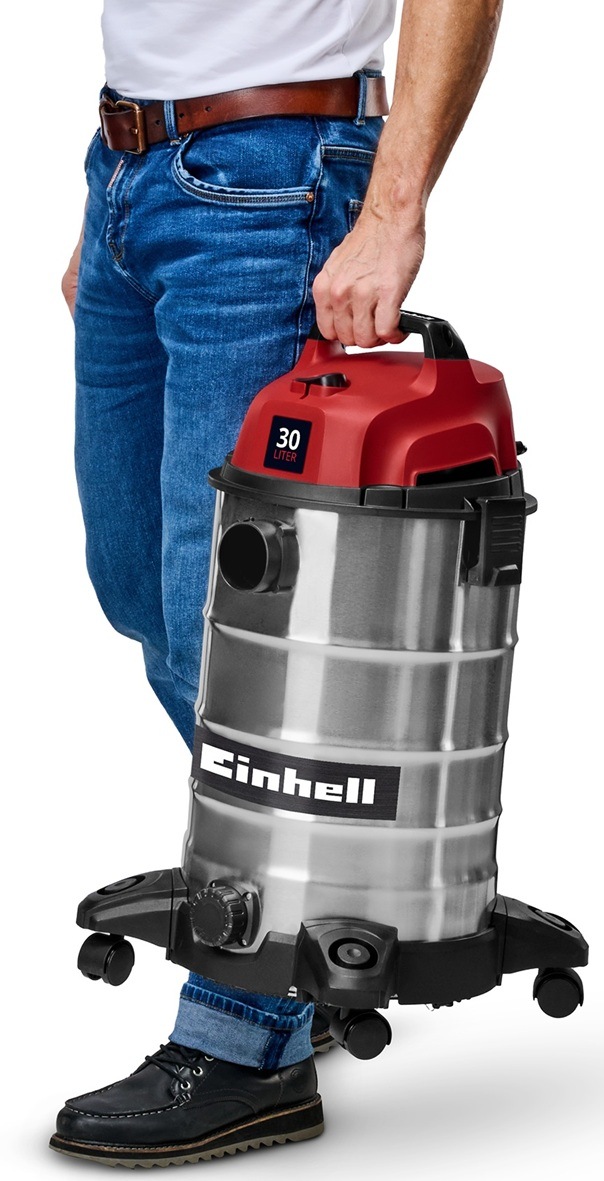 Priemyselný vysávač Einhell TC-VC 3055 S a ukážka jeho ľahkého prenosu