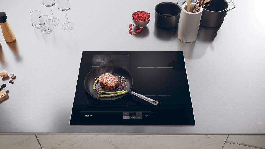Indukčná varná doska Haier Series 6 / I-Touch HAMTSJ66TFTCF čierna Indukčná varná doska Haier Series 6 / I-Touch HAMTSJ66TFTCF čierna