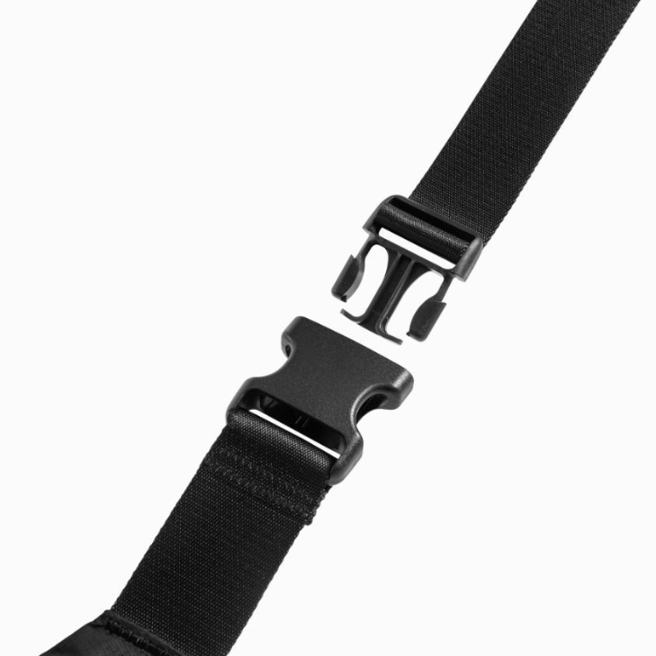 Taška cez rameno tomtoc Aviator - T33 Chest Bag L čierna Taška cez rameno tomtoc Aviator - T33 Chest Bag L - čierna