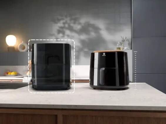 Fritéza teplovzdušná Electrolux EAF7B čierna Fritéza teplovzdušná Electrolux EAF7B čierna