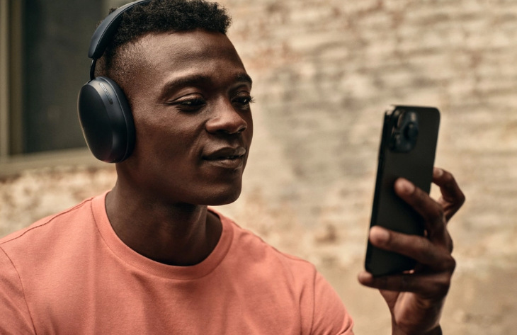 Slúchadlá SONOS Ace čierna