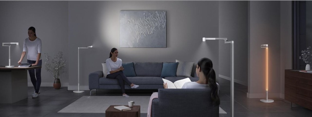 Stolná lampa Dyson Solarcycle Morph™ CD06 čierna