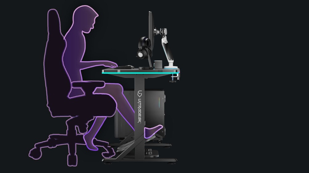 Herný stôl ULTRADESK IRON, 132,5 x 60,5 cm čierny Connect IT NEO - čierny/červený