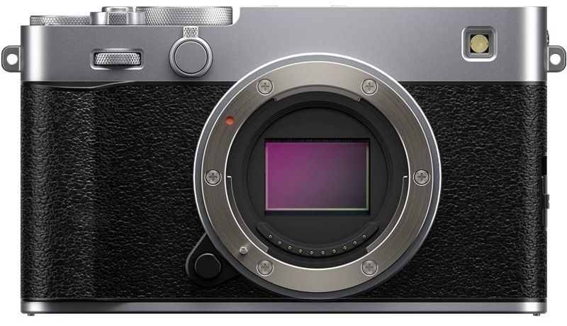 Kompaktný fotoaparát Fujifilm X-E5 s vymeniteľným objektívom, strieborná farba