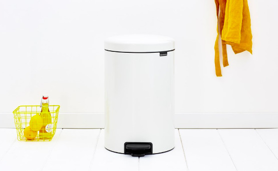 Odpadkový kôš Brabantia NewIcon 20 l, white biely Odpadkový kôš Brabantia NewIcon 20 l, white